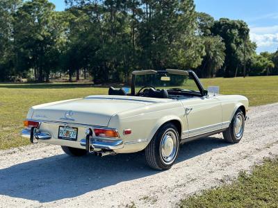 1971 Mercedes - Benz SL-Class