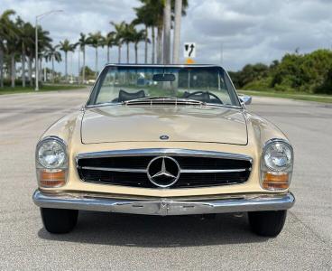 1968 Mercedes - Benz 280SL