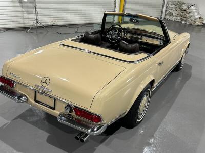 1968 Mercedes - Benz 280SL