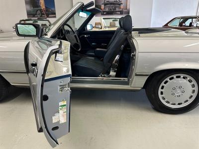 1986 Mercedes - Benz SL-Class