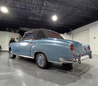 1958 Mercedes - Benz 220S