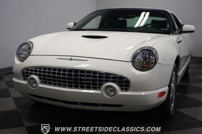 2002 Ford Thunderbird