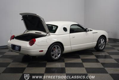 2002 Ford Thunderbird