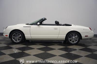 2002 Ford Thunderbird