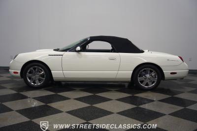 2002 Ford Thunderbird