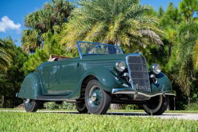 1935 Ford Model 48 De Luxe Roadster