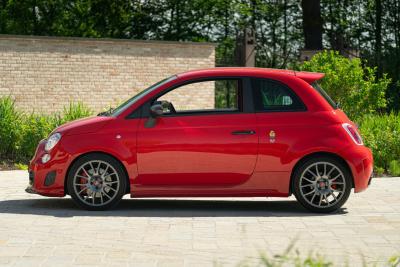 2010 Abarth 695 TRIBUTO FERRARI