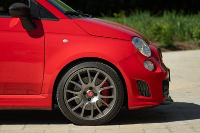 2010 Abarth 695 TRIBUTO FERRARI