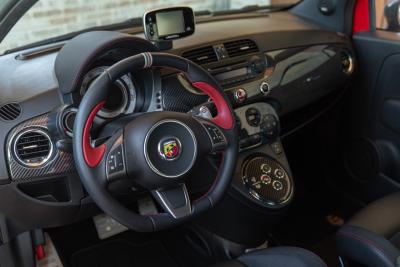 2010 Abarth 695 TRIBUTO FERRARI