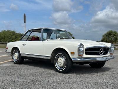 1968 Mercedes - Benz 200-Series