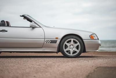 1995 Mercedes - Benz 320SL Mille Miglia Special Edition