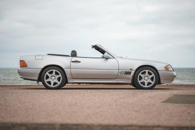 1995 Mercedes - Benz 320SL Mille Miglia Special Edition