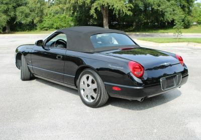 2003 Ford Thunderbird