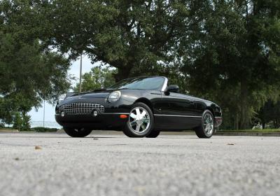 2003 Ford Thunderbird