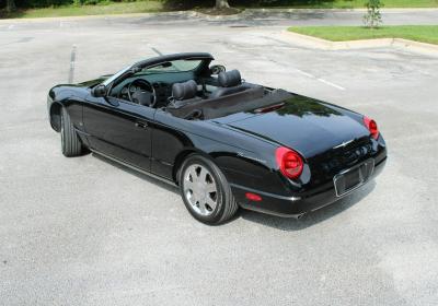 2003 Ford Thunderbird