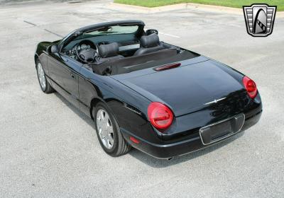 2003 Ford Thunderbird