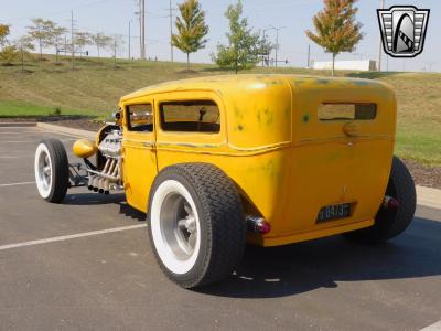 1931 Ford Hi-Boy Sedan