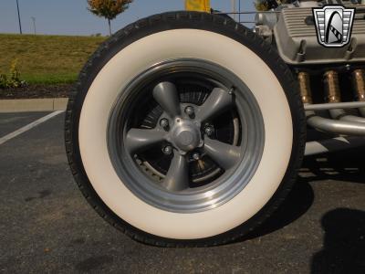 1931 Ford Hi-Boy Sedan