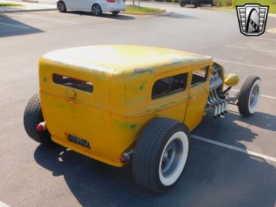 1931 Ford Hi-Boy Sedan