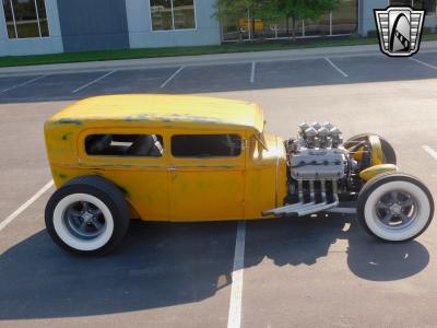 1931 Ford Hi-Boy Sedan