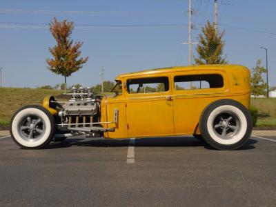 1931 Ford Hi-Boy Sedan