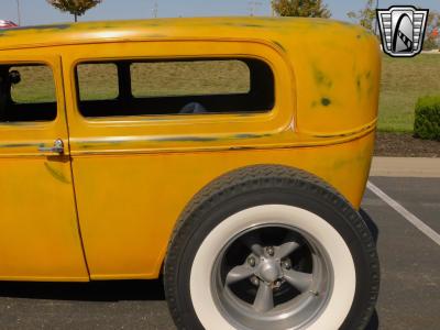 1931 Ford Hi-Boy Sedan