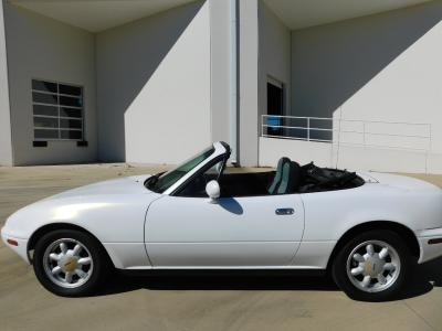 1990 Mazda MX-5 Miata