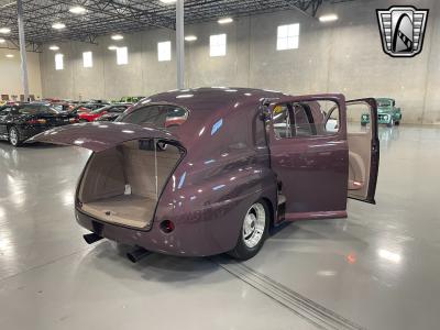 1947 Ford Deluxe / Super Deluxe