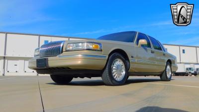 1996 Lincoln Town Car