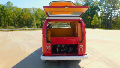 1971 Volkswagen Camper Bus