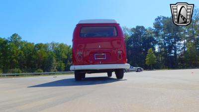 1971 Volkswagen Camper Bus