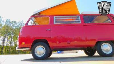 1971 Volkswagen Camper Bus