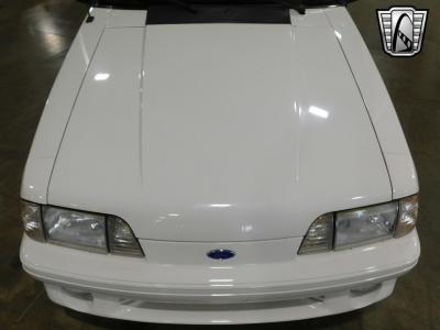 1990 Ford Mustang