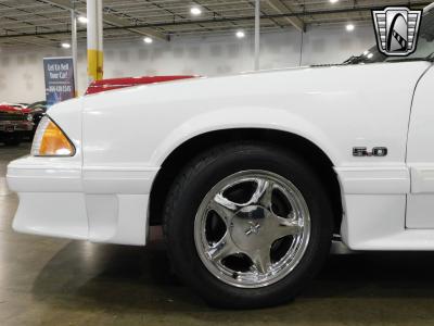 1990 Ford Mustang