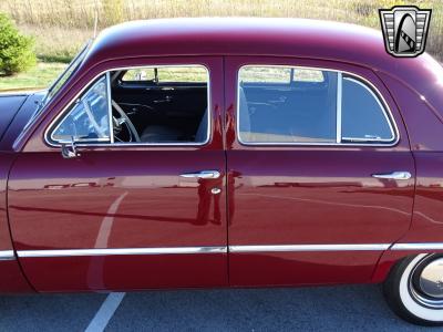 1949 Ford 4 Door Sedan