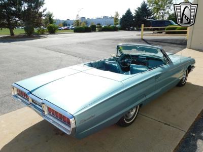 1965 Ford Thunderbird