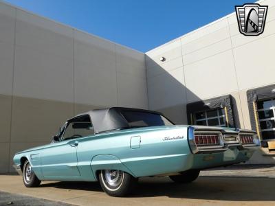 1965 Ford Thunderbird