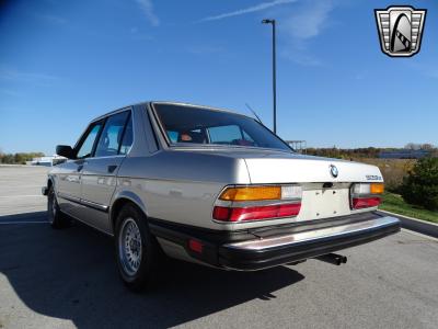 1988 BMW 528E