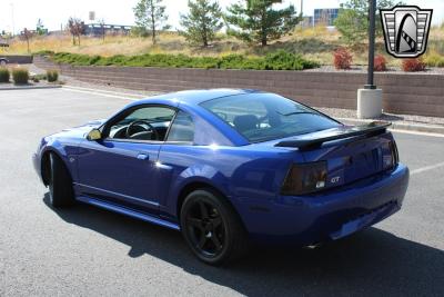 2003 Ford Mustang