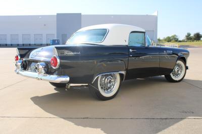 1955 Ford Thunderbird