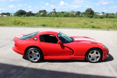 2002 Dodge Viper