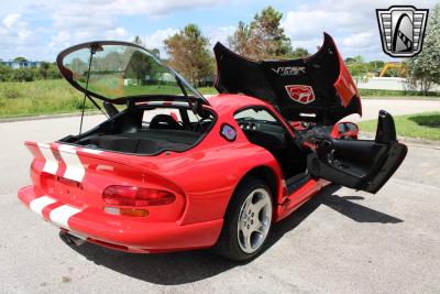 2002 Dodge Viper