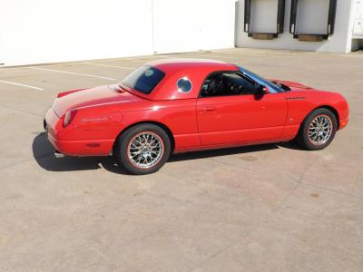 2003 Ford Thunderbird