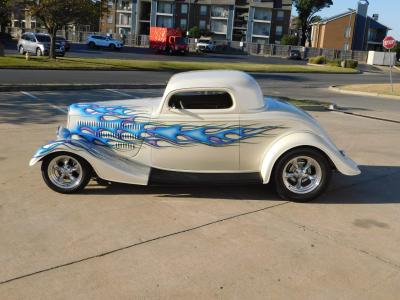 1933 Ford 3 Window Coupe