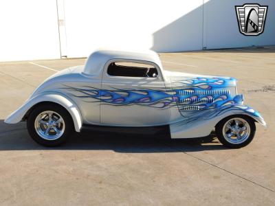 1933 Ford 3 Window Coupe