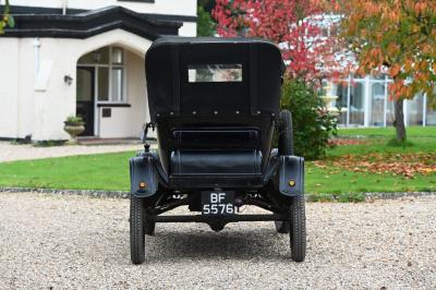 1925 Ford Model T Two Seat Runabout / Pick-Up Truck or Van