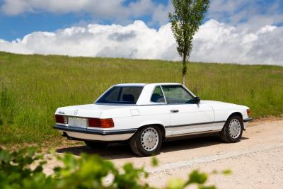 1986 Mercedes - Benz 560SL