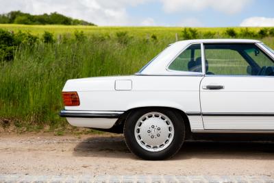 1986 Mercedes - Benz 560SL