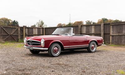 1966 Mercedes - Benz 230 SL Pagoda