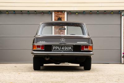 1971 Mercedes - Benz 220 / 8